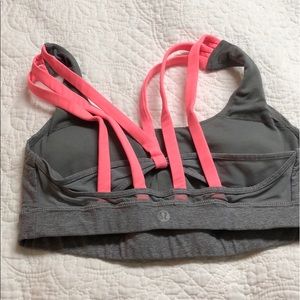 Lululemon sports bra